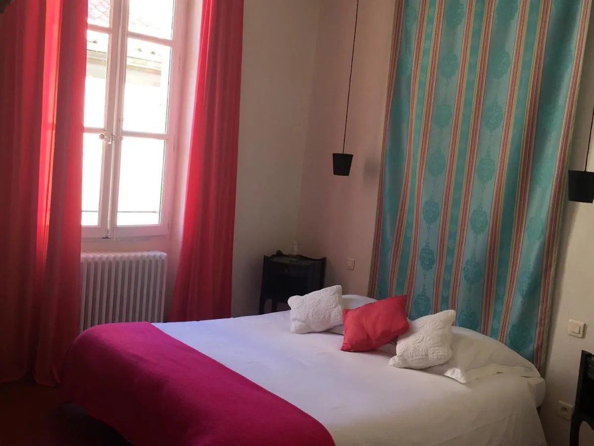 ** Frühstückspension La Maison D'Arles Frankreich
